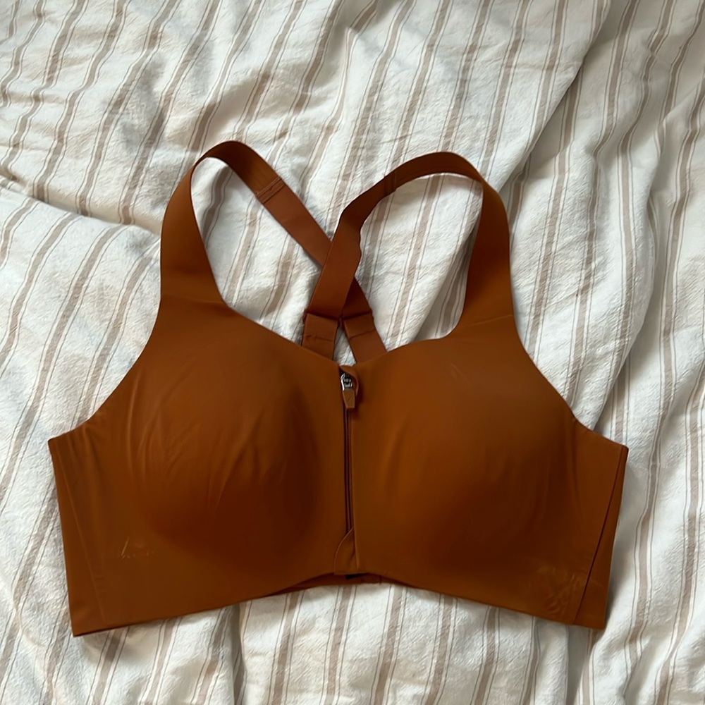 Knix sports bra